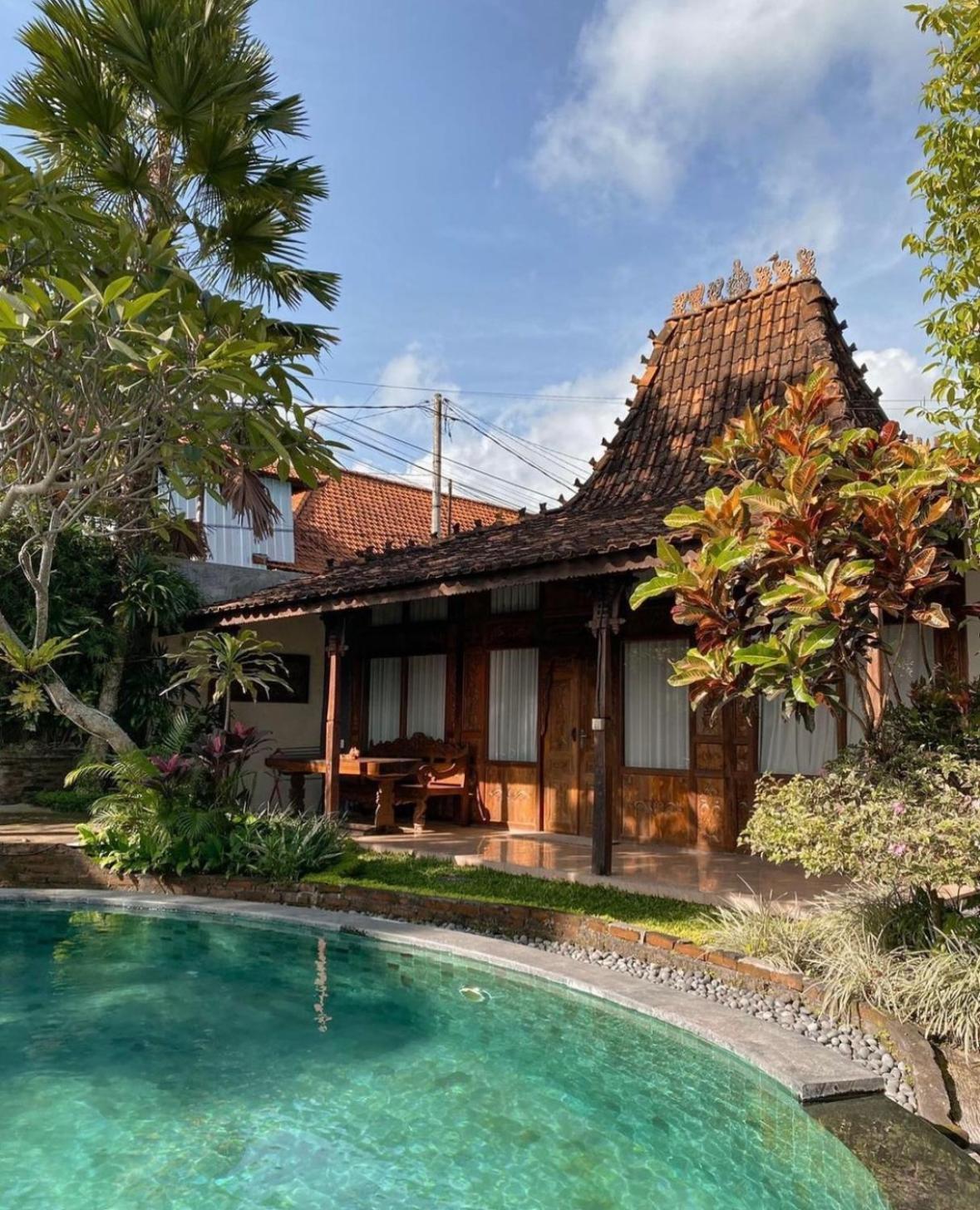 Kampoeng Joglo Abangan Ubud Hotel Exterior photo